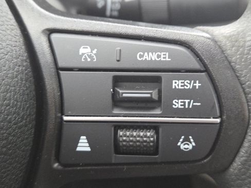 Used 2023 Honda Accord EX image 7