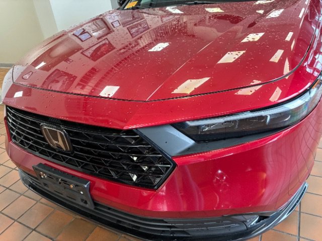 Used 2024 Honda Accord Sport image 7