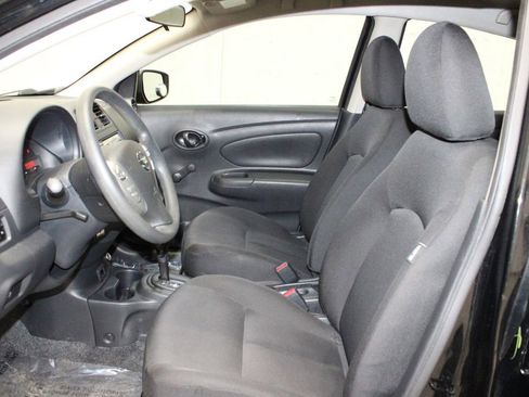 Used 2019 Nissan Versa S Plus image 10