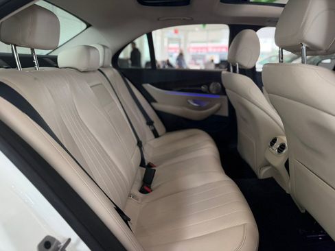 Used 2021 Mercedes-Benz E 350 4MATIC Sedan w/ Premium Package image 21