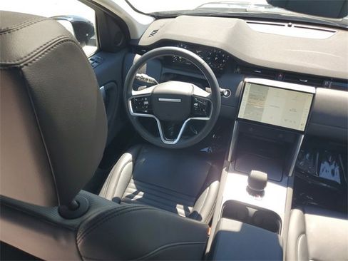 New 2025 Land Rover Discovery Sport S image 17