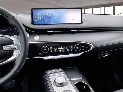 Used 2024 Genesis GV70 2.5T Select w/ Select Package image 9