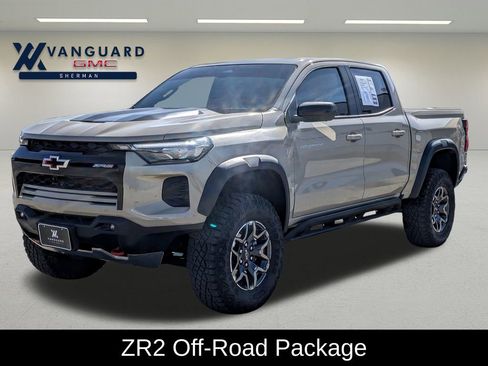 Used 2023 Chevrolet Colorado ZR2 w/ ZR2 Convenience Package III image 10