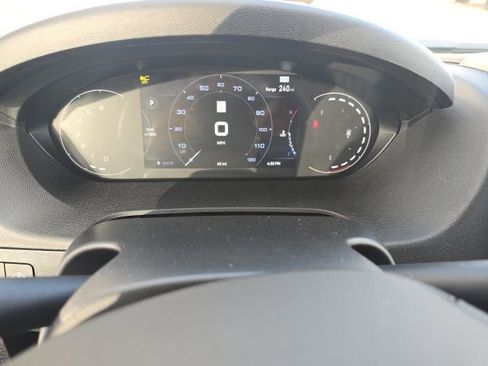 Used 2025 RAM ProMaster 2500 FWD image 19