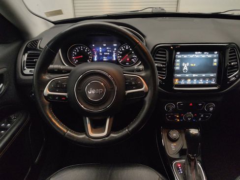 Used 2018 Jeep Compass Limited w/ Navigation Group AWD/4WD image 22