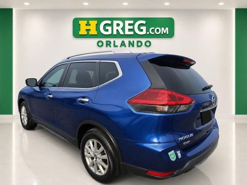 Used 2019 Nissan Rogue S w/ Special Edition Package FWD image 2