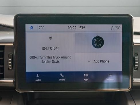 Used 2022 Ford Explorer XLT w/ Equipment Group 202A AWD/4WD image 15