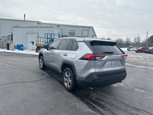 Used 2023 Toyota RAV4 XLE image 5