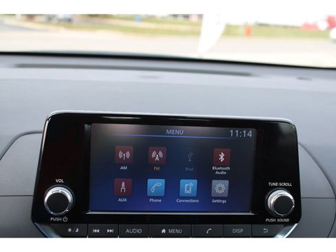 Used 2024 Nissan Altima 2.5 S image 25