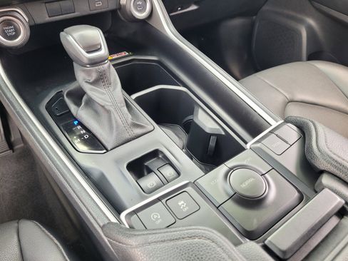 Used 2024 Toyota Grand Highlander FWD image 21