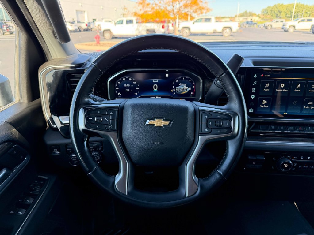 Used 2025 Chevrolet Silverado 2500 LT w/ Convenience Package AWD/4WD image 33