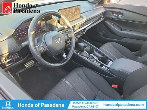 Certified 2025 Honda Accord Sport image 9