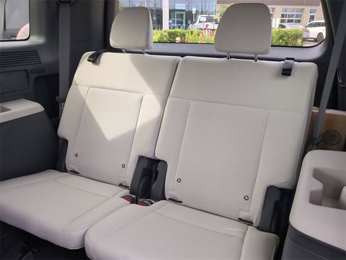 New 2026 Hyundai Santa Fe SE w/ Tow & Go Package image 16