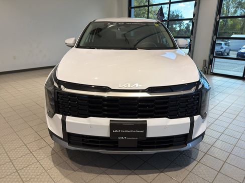 Used 2026 Kia Sportage EX image 8