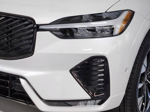 New 2026 Volvo XC60 B5 Plus w/ Protection Package Premier image 12