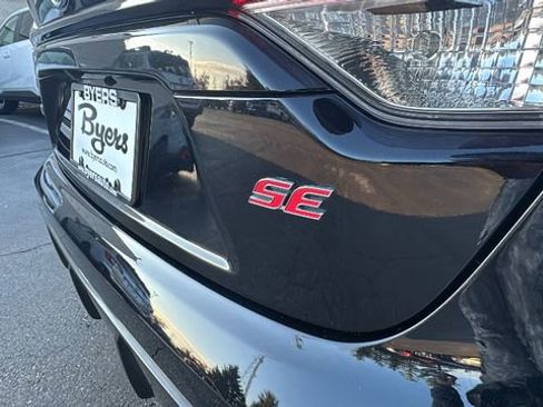 Used 2024 Toyota Corolla SE FWD image 38