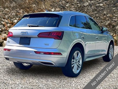 Used 2018 Audi Q5 2.0T Premium Plus w/ Premium Plus Package AWD/4WD image 2