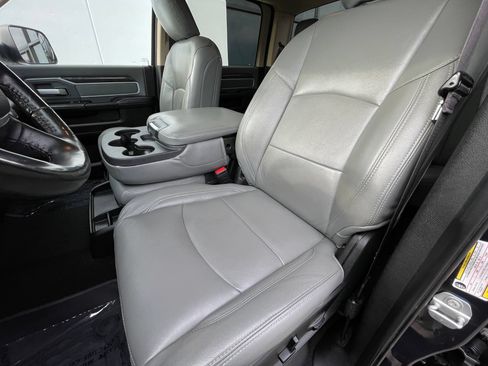 Used 2019 RAM 2500 Big Horn AWD/4WD image 12