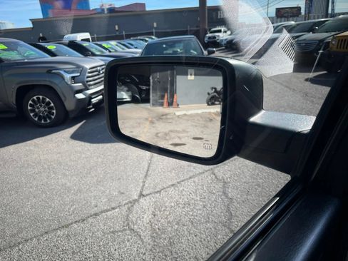 Used 2020 RAM 1500 Express image 23