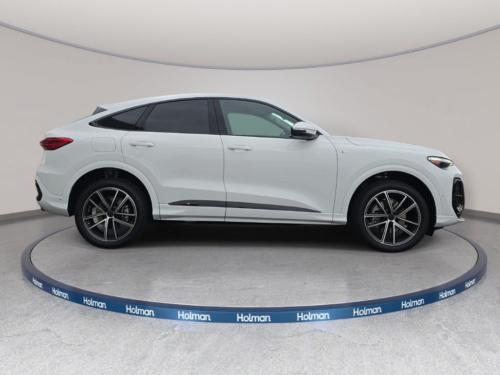 New 2026 Audi Q5 Premium Plus AWD/4WD image 4