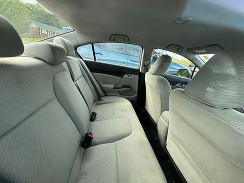 Used 2013 Honda Civic LX image 4