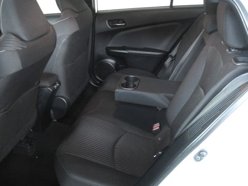 Certified 2022 Toyota Prius Prime LE image 8