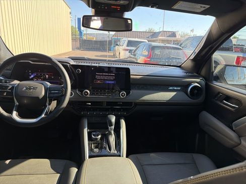 Used 2023 Chevrolet Colorado ZR2 w/ ZR2 Convenience Package III image 26