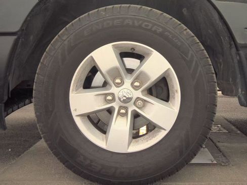 Used 2018 RAM 1500 Tradesman AWD/4WD image 13
