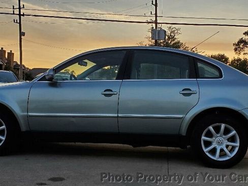 Used 2004 Volkswagen Passat GLS image 18