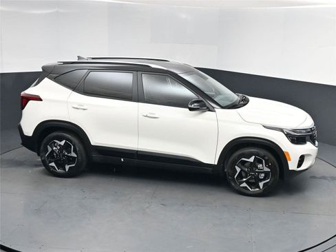 New 2026 Kia Seltos S image 7