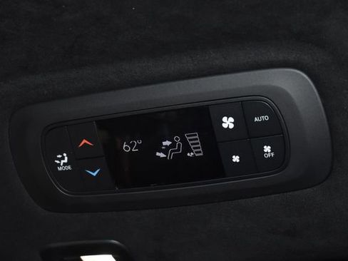 Used 2022 Chrysler Pacifica Pinnacle image 33