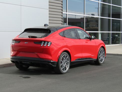 New 2026 Ford Mustang Mach-E GT AWD/4WD image 9