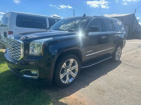 Used 2019 GMC Yukon Denali w/ Open Road Package AWD/4WD image 1