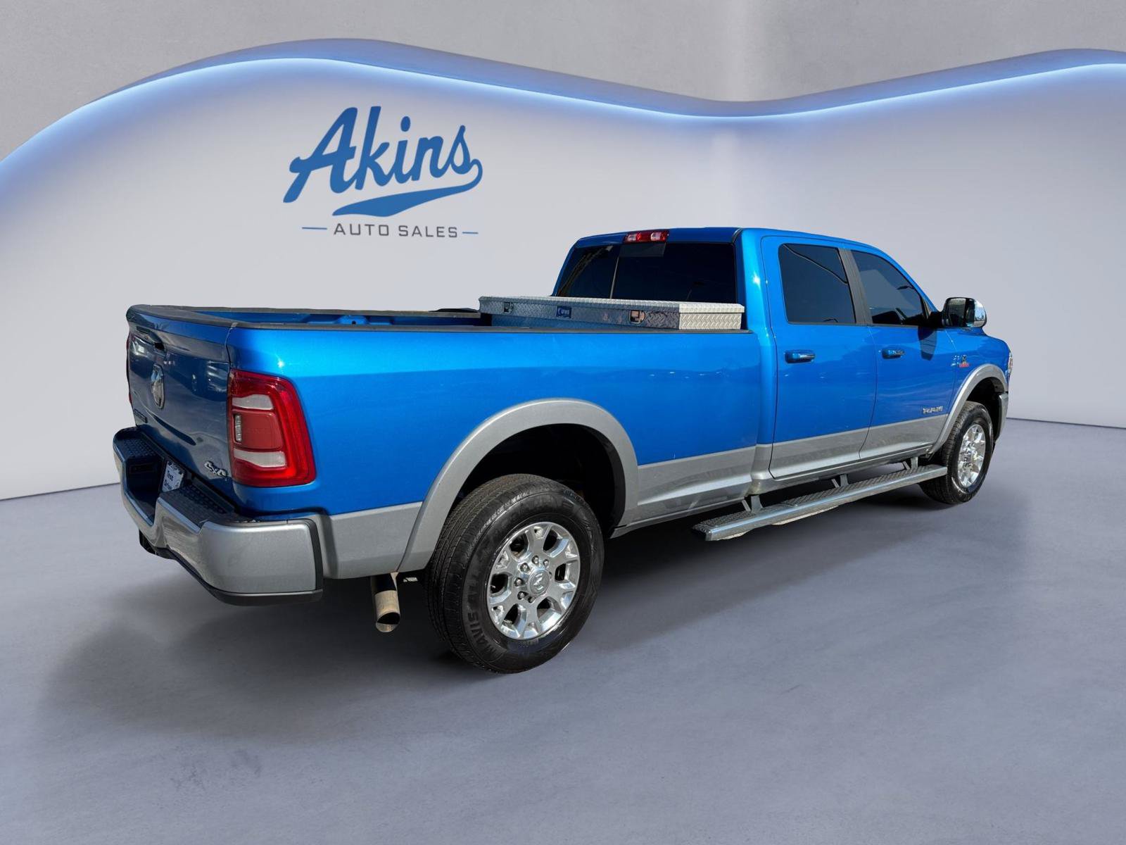 Used 2021 RAM 3500 Laramie AWD/4WD image 5