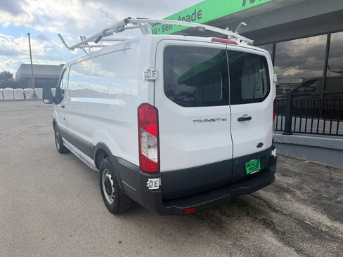 Used 2018 Ford Transit 150 130 Low Roof RWD image 4