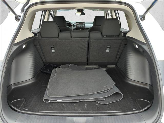 Certified 2026 Honda HR-V LX image 6