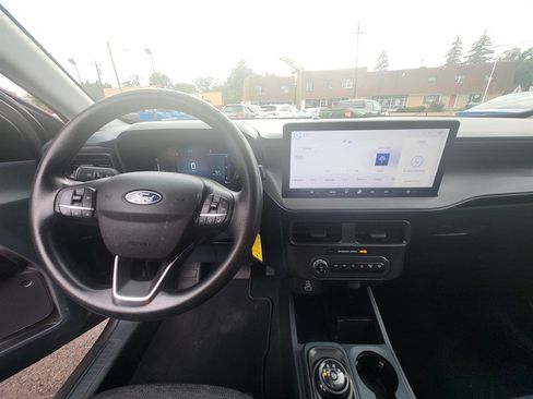 Used 2025 Ford Maverick XL w/ 4K Tow Package AWD/4WD image 13