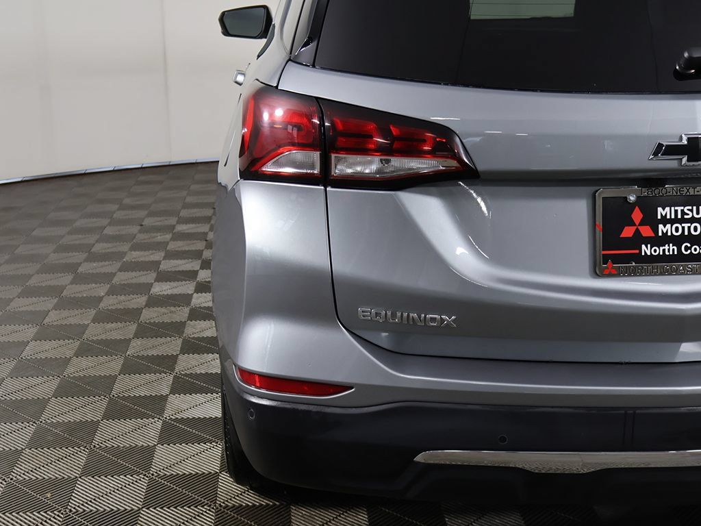 Used 2024 Chevrolet Equinox LT w/ LPO, Floor Liner Package AWD/4WD image 15