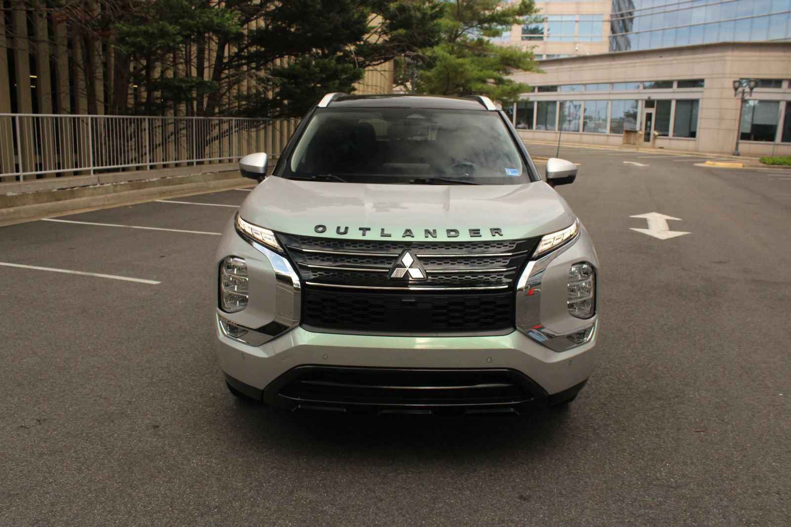 Used 2022 Mitsubishi Outlander SEL FWD image 3