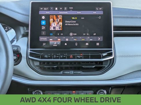 Used 2025 Jeep Compass Limited AWD/4WD image 20