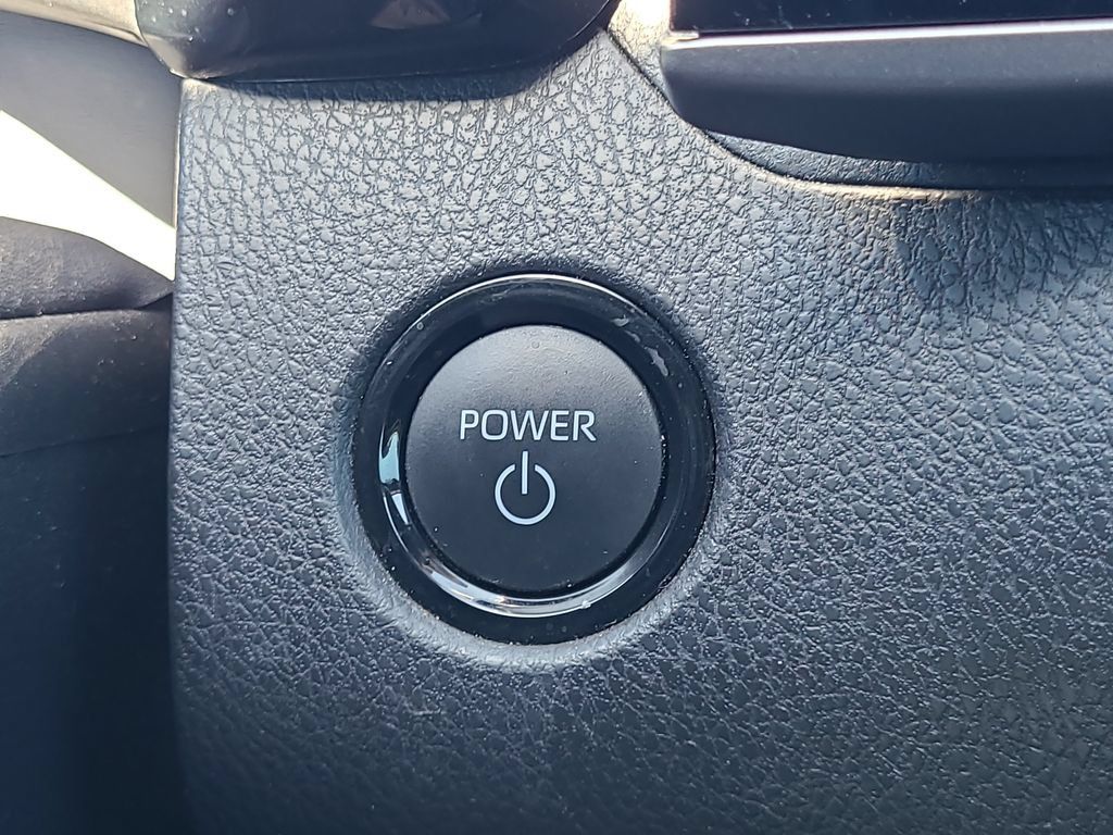 Used 2025 Toyota Camry SE w/ Multimedia Upgrade Package FWD image 22