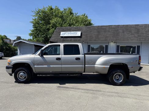 Used 2002 GMC Sierra 3500 4x4 Crew Cab w/ SLT Marketing Option Pkg image 5