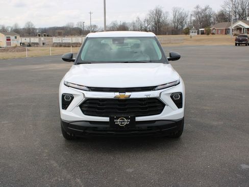 New 2026 Chevrolet TrailBlazer LS image 3