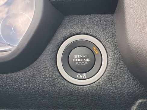Certified 2022 RAM 1500 Big Horn AWD/4WD image 24