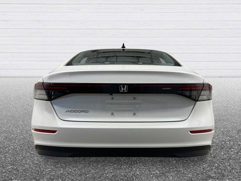 New 2026 Honda Accord SE image 4
