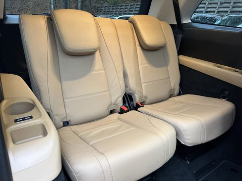 Certified 2024 Mercedes-Benz GLS 450 4MATIC image 53