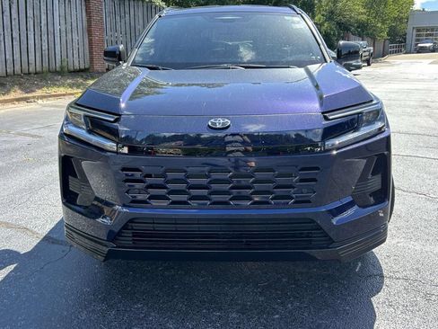 New 2026 Toyota RAV4 SE w/ Convenience Package AWD/4WD image 8
