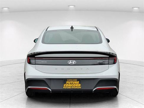 New 2026 Hyundai Sonata SE image 4