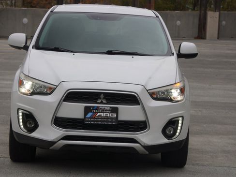 Used 2015 Mitsubishi Outlander Sport SE image 15