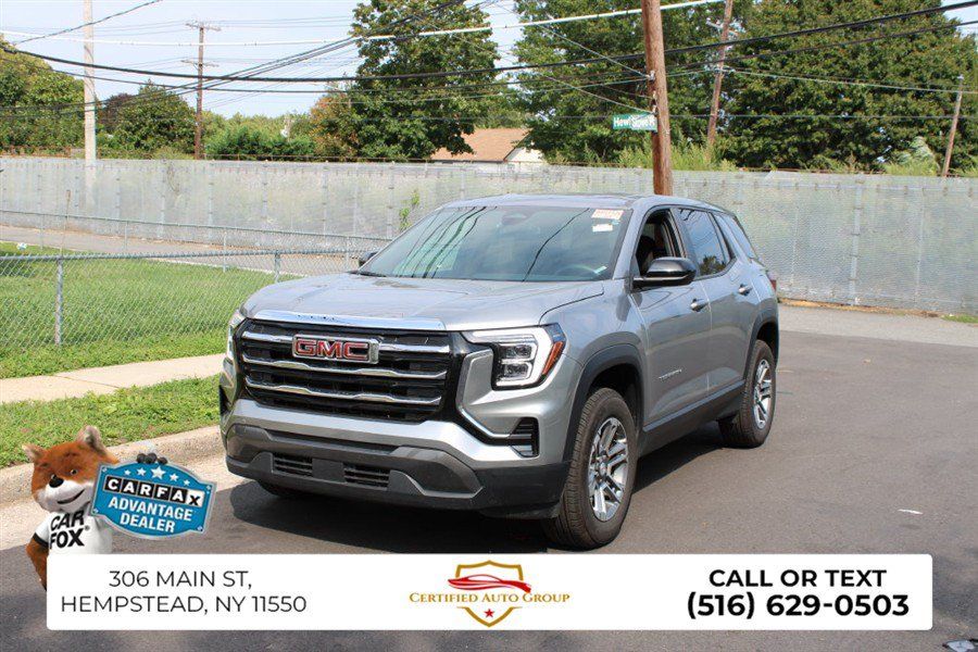 Used 2026 GMC Terrain Elevation FWD image 3